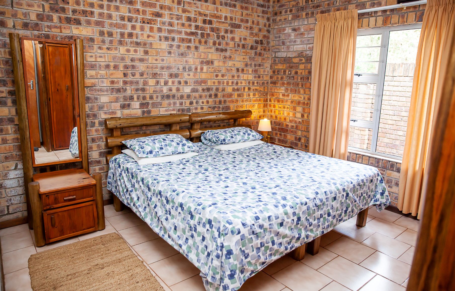 Accommodation 1