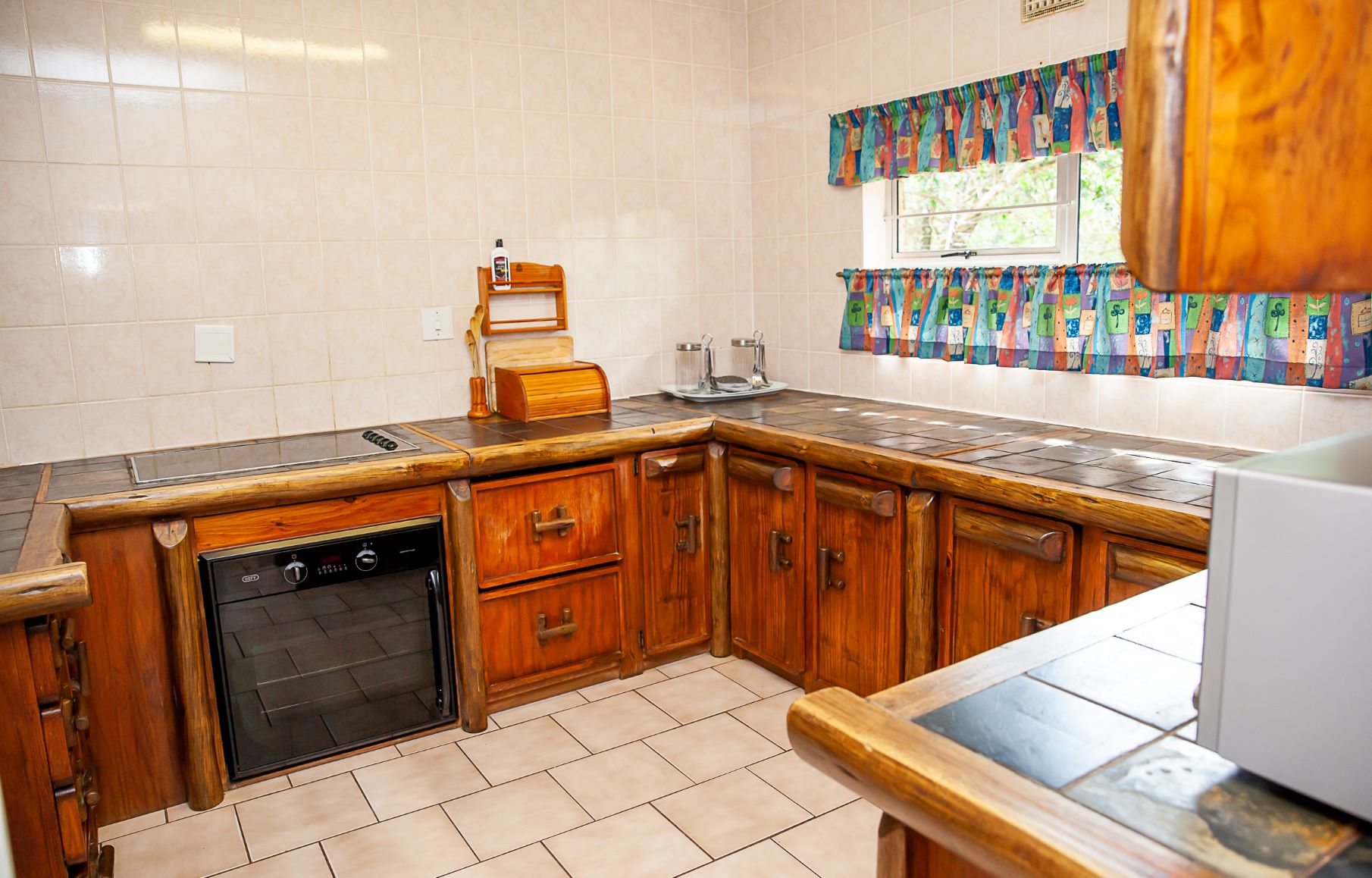 Kitchen Amenities